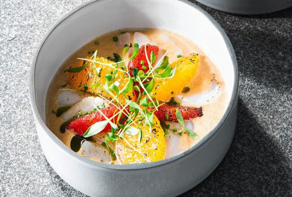 Zuvis ir skirtingi jos gaminimo budai zuvis su citrusiniais vaisiais ir padazu (1)